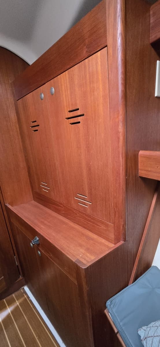 1998 Hunter 410 - Photo 53