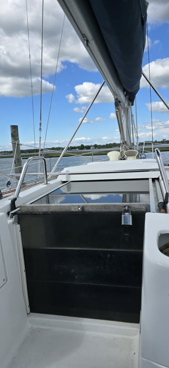 1998 Hunter 410 - Photo 10