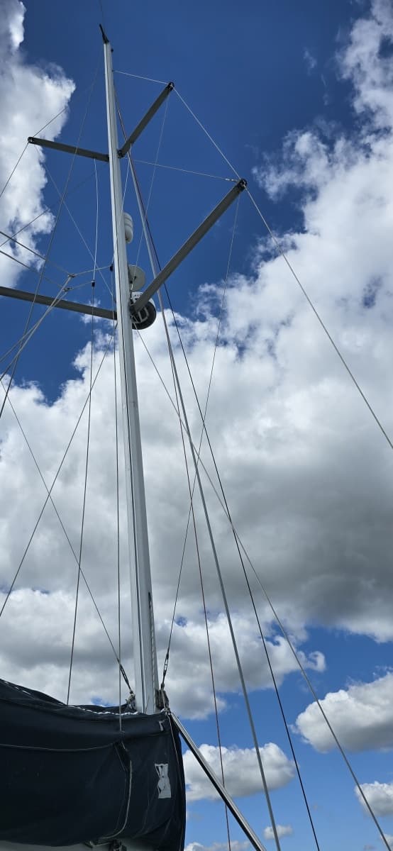1998 Hunter 410 - Photo 17