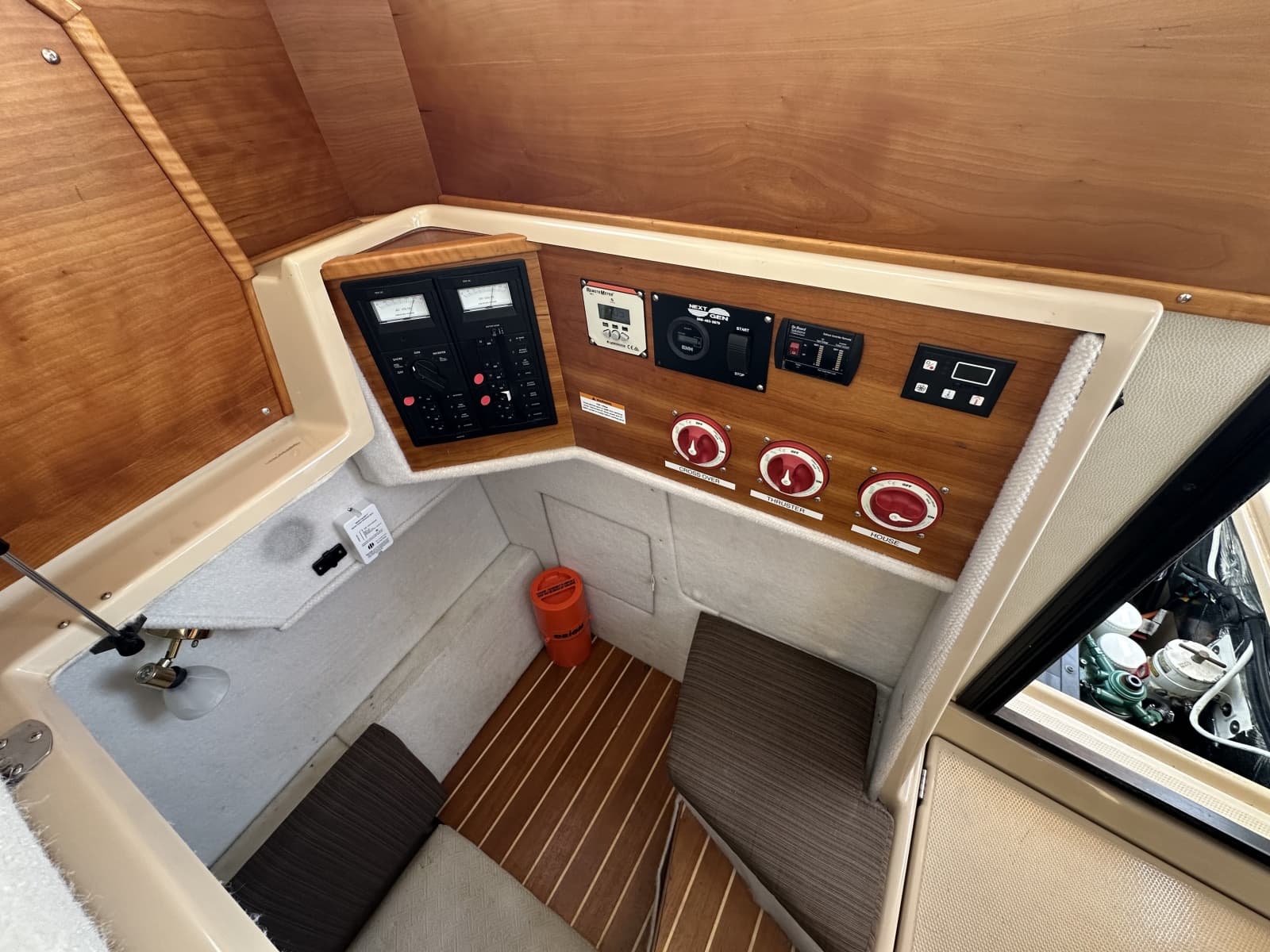 2016 Cutwater C-28 LE - Photo 33