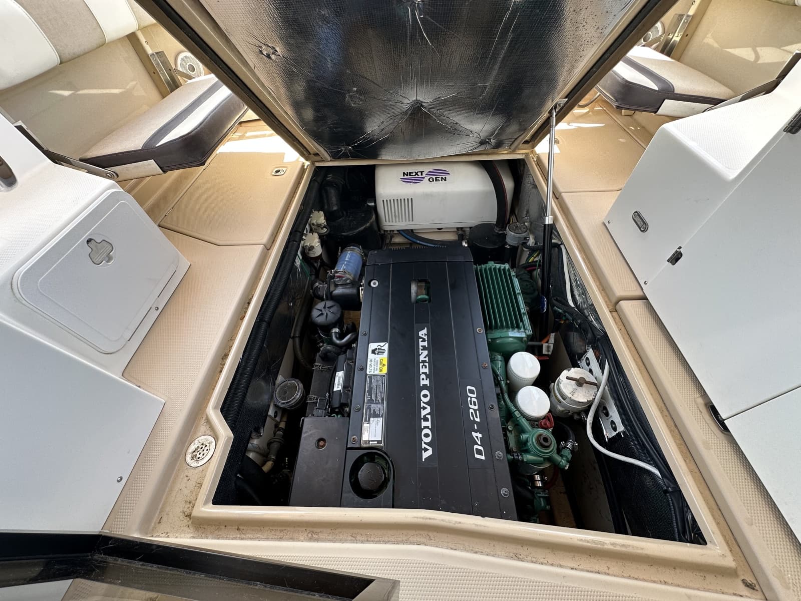 2016 Cutwater C-28 LE - Photo 27