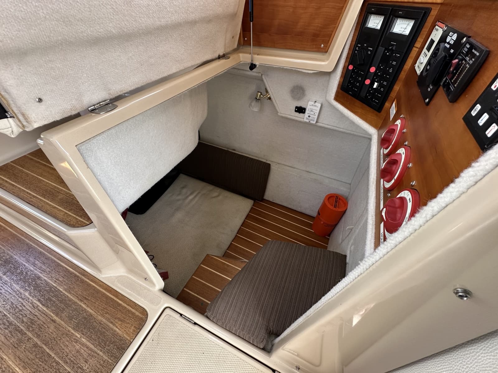 2016 Cutwater C-28 LE - Photo 37