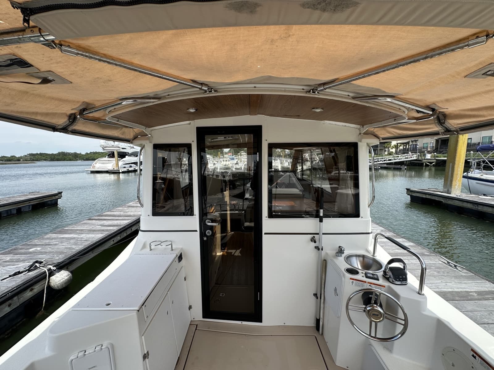 2016 Cutwater C-28 LE - Photo 18