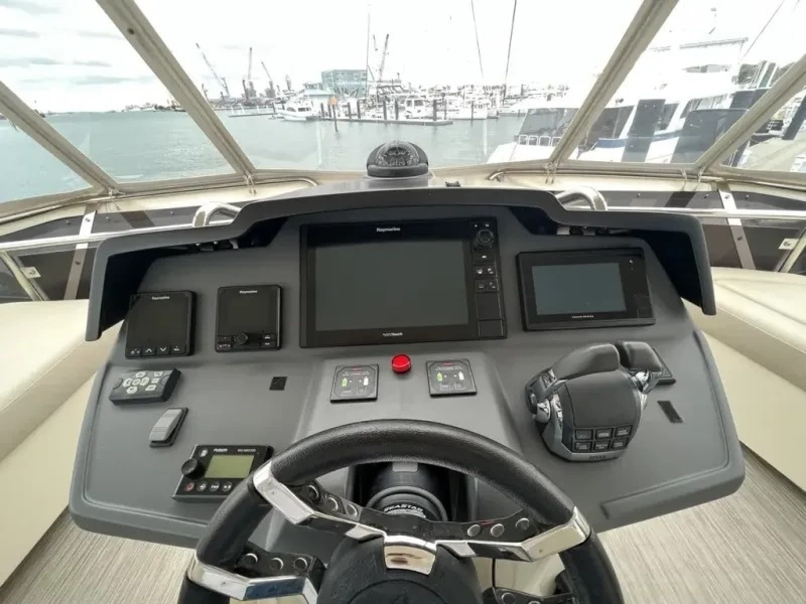 2018 Aquila 44 YACHT - Photo 12