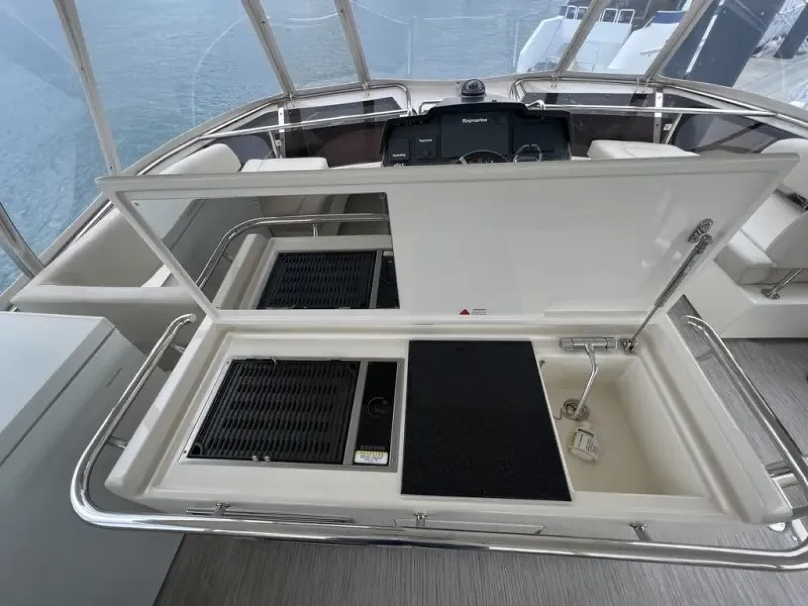 2018 Aquila 44 YACHT - Photo 11