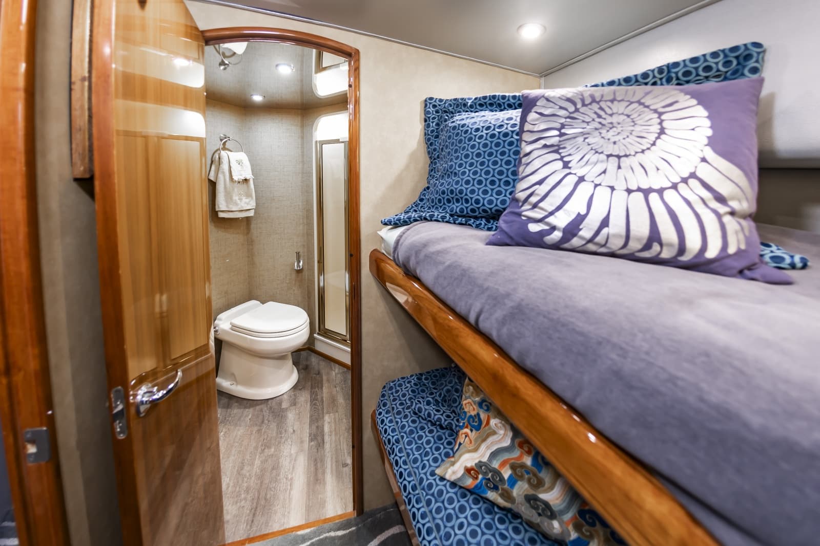 2006 Viking Convertible - Photo 65