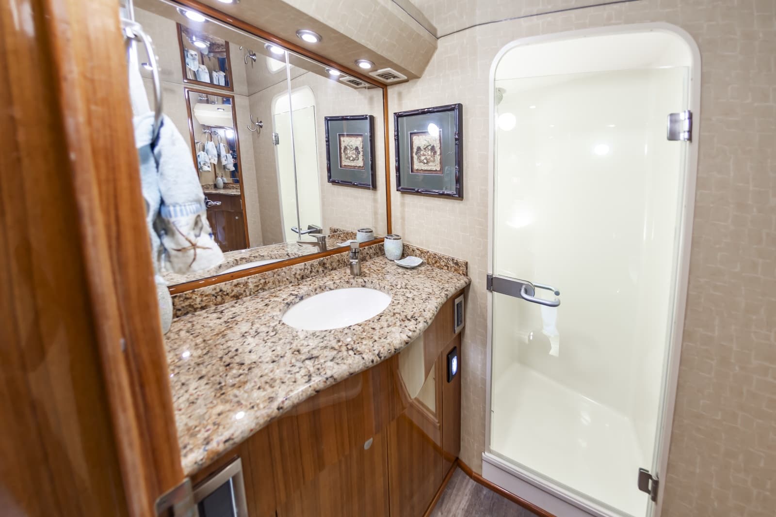 2006 Viking Convertible - Photo 53
