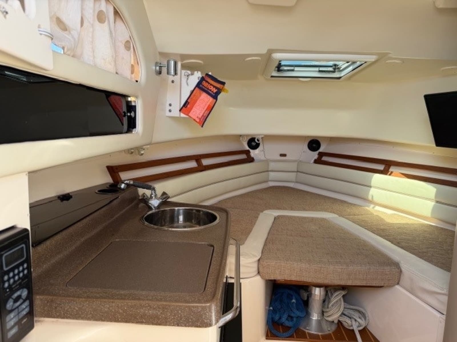 2007 Grady-White 300 Marlin - Photo 21