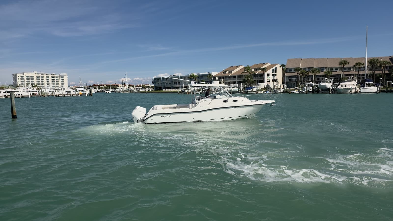 2007 Boston Whaler 305 Conquest - Photo 2