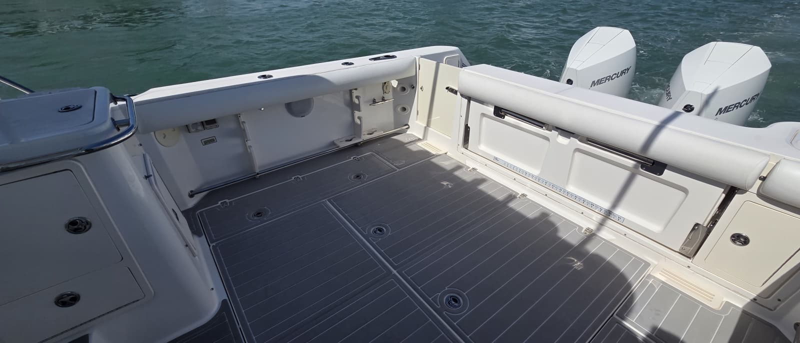 2007 Boston Whaler 305 Conquest - Photo 6