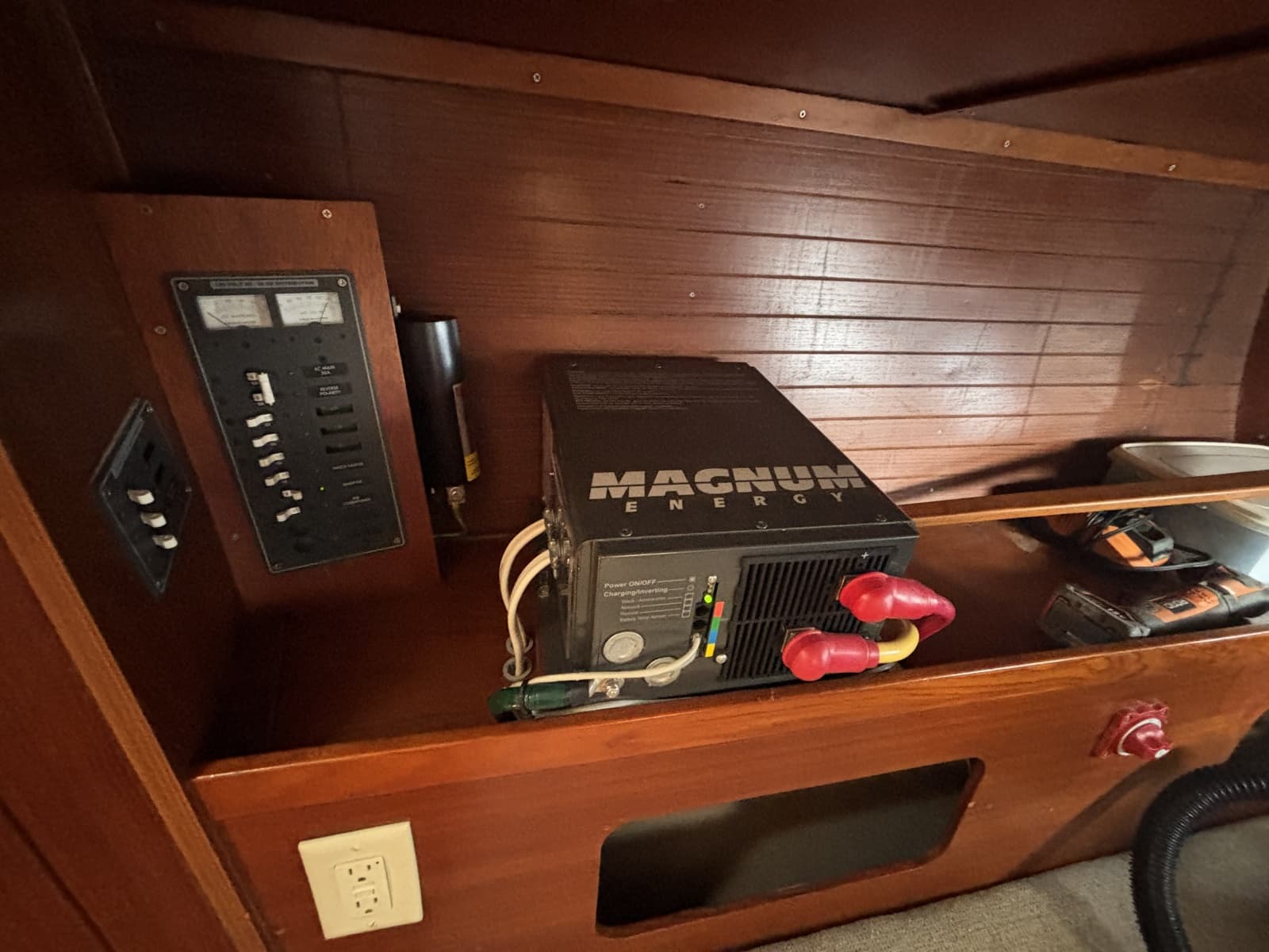 1984 Grand Soleil GS39 - Photo 32