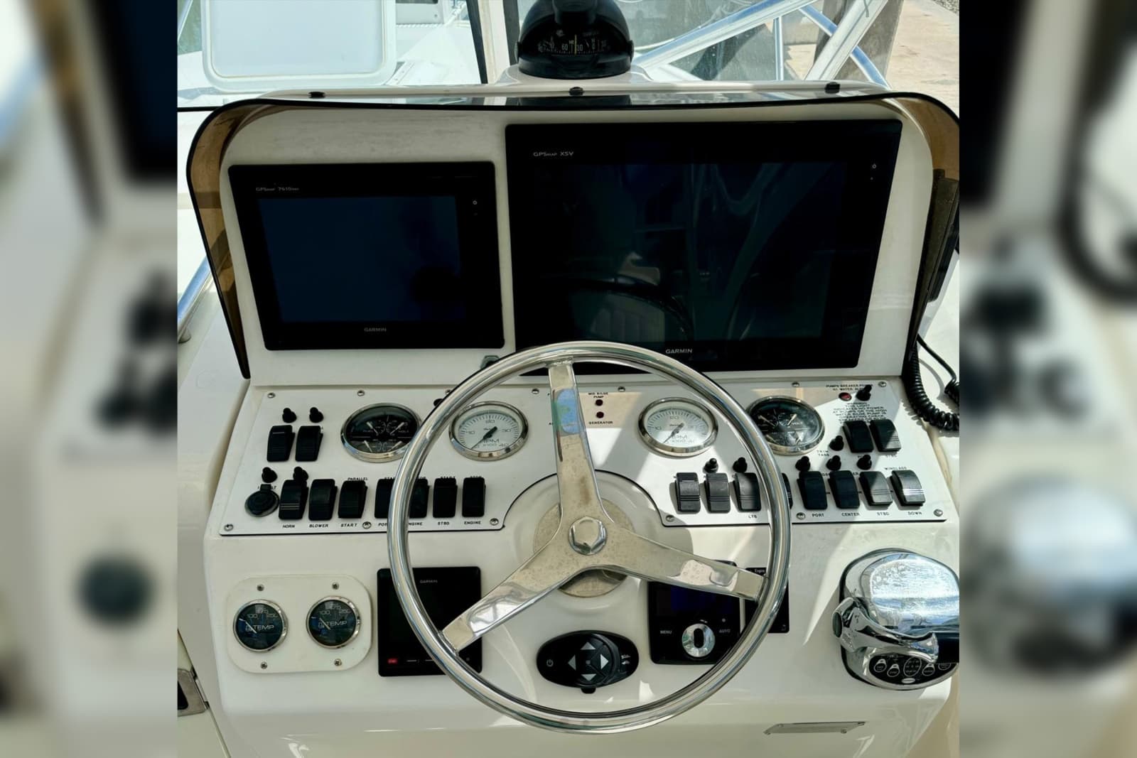 2006 Luhrs 28 Open - Photo 9