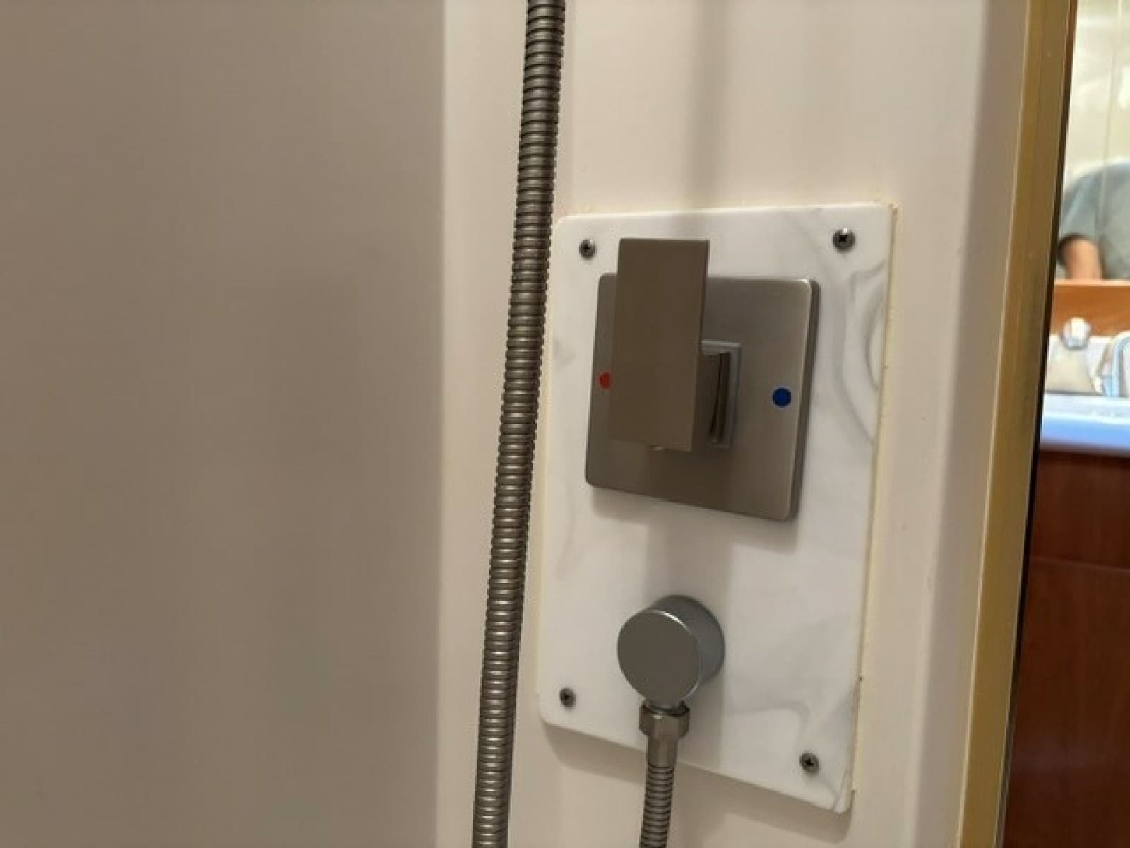 2001 Navigator 48 - Photo 28