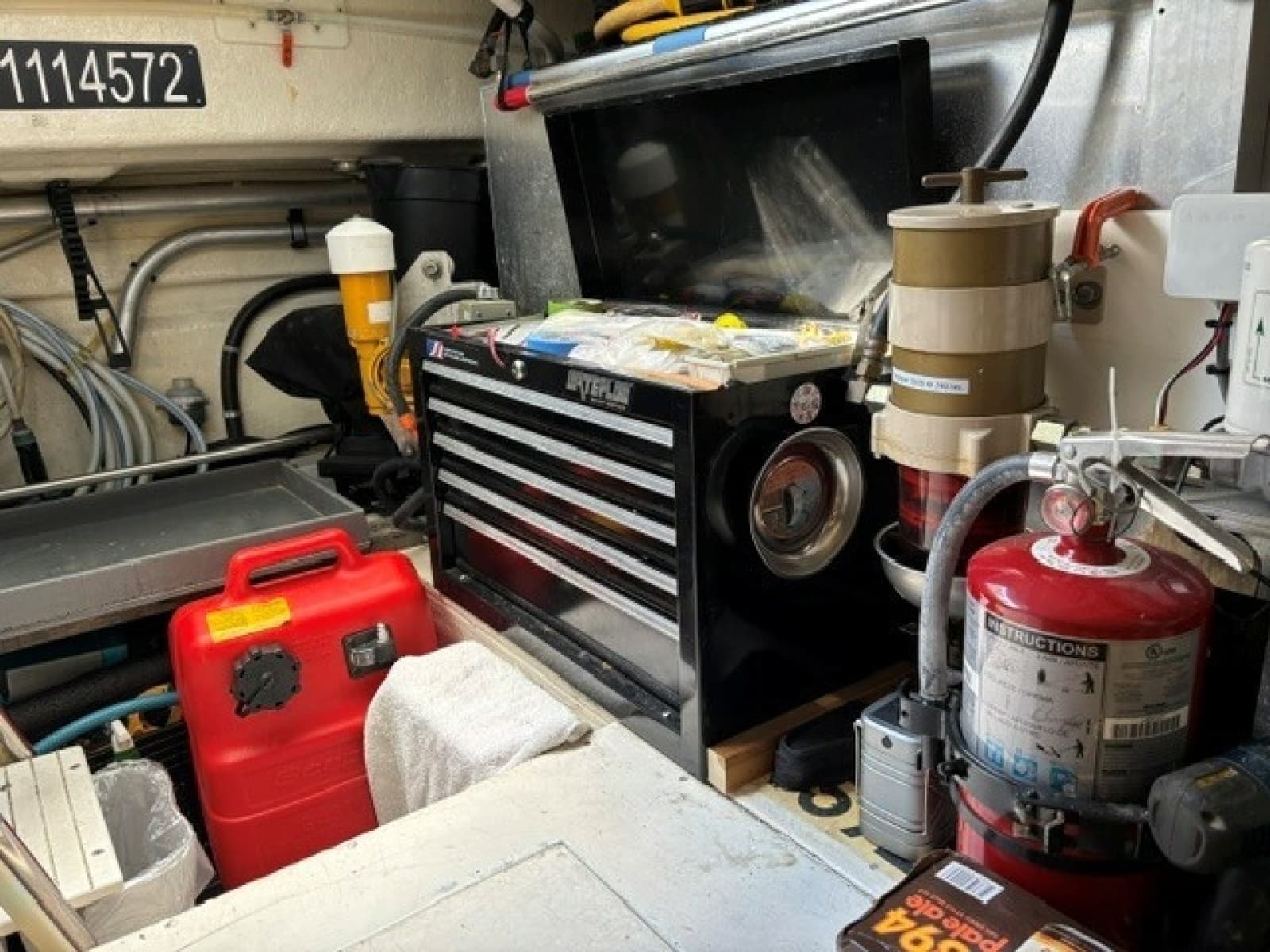 2001 Navigator 48 - Photo 41