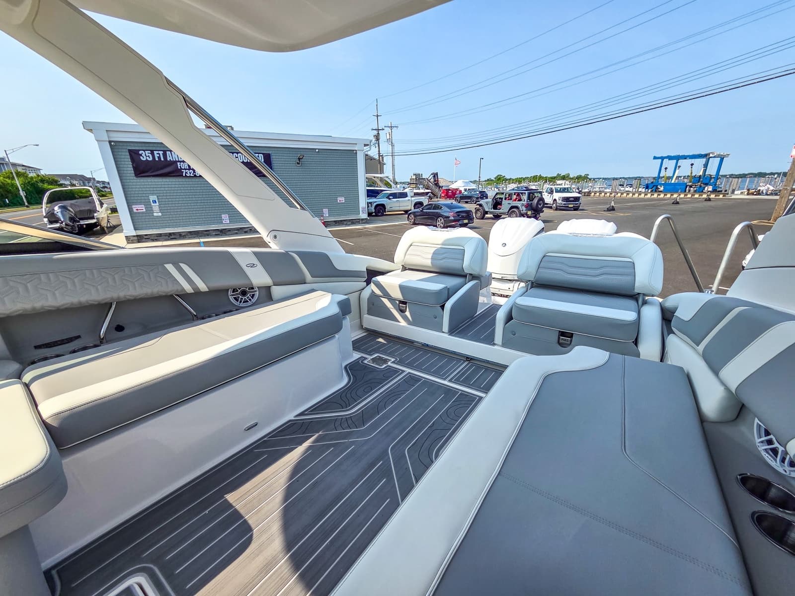 2027 Regal LX9 - Photo 17