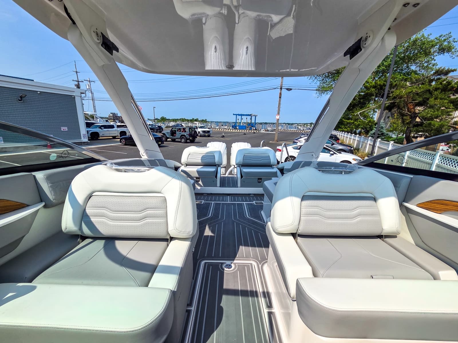 2027 Regal LX9 - Photo 27