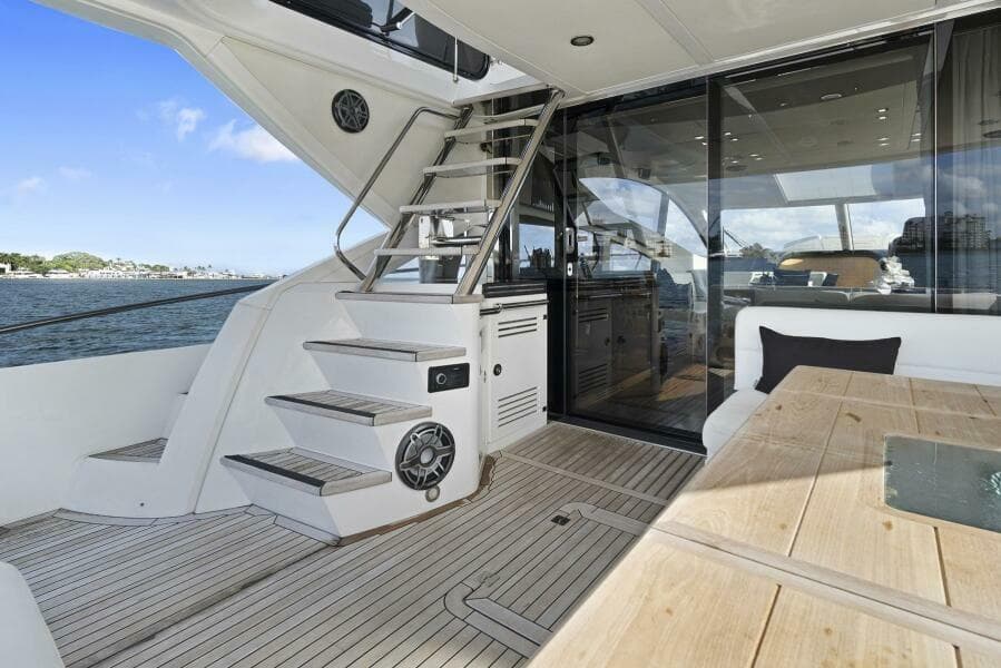 2015 Sunseeker Sport Yacht - Photo 19