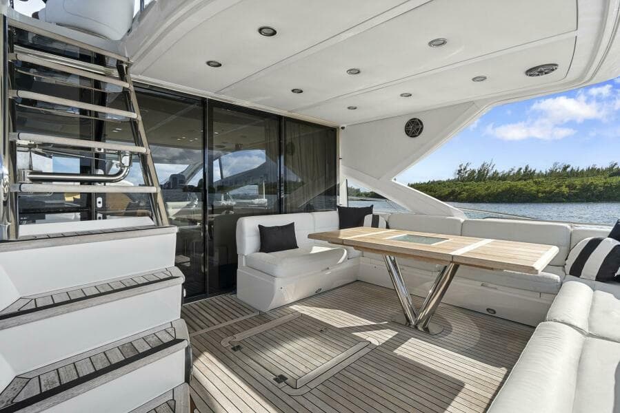 2015 Sunseeker Sport Yacht - Photo 24