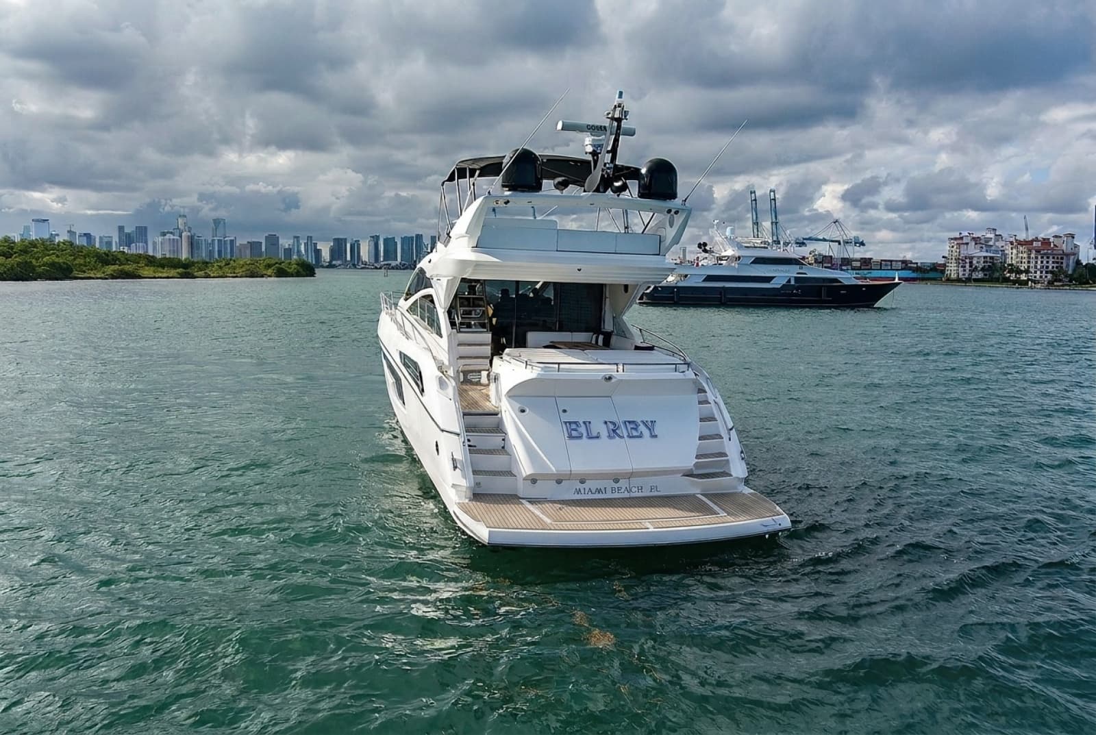 2015 Sunseeker Sport Yacht - Photo 9