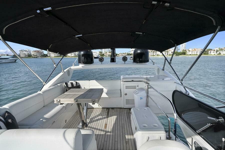 2015 Sunseeker Sport Yacht - Photo 27