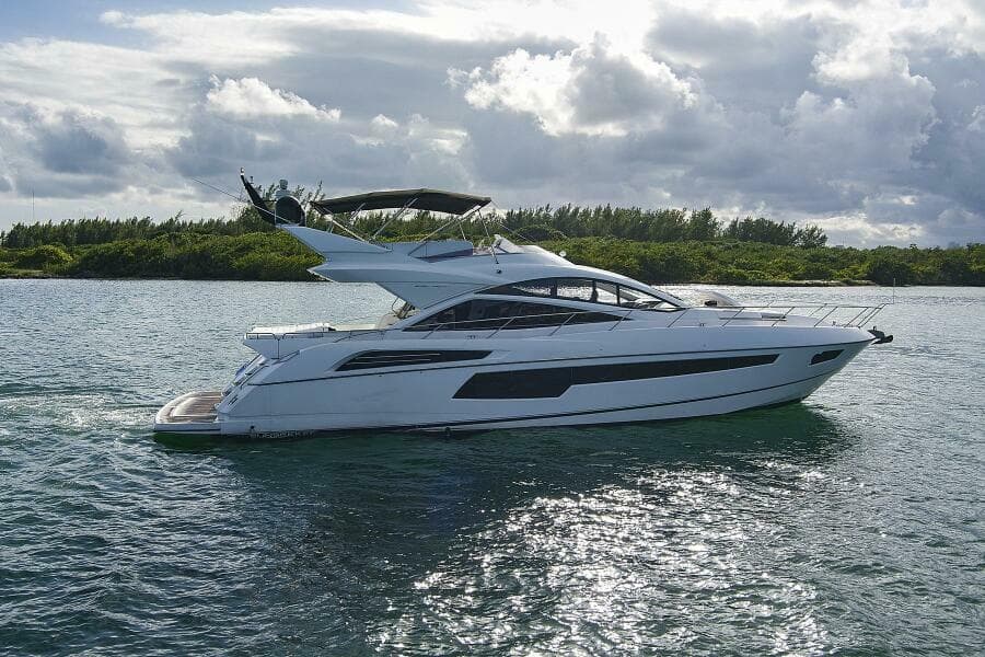 2015 Sunseeker Sport Yacht - Photo 12