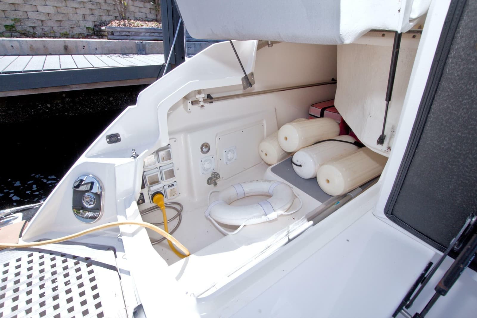 2021 Sea Ray SLX 400 Outboard - Photo 72