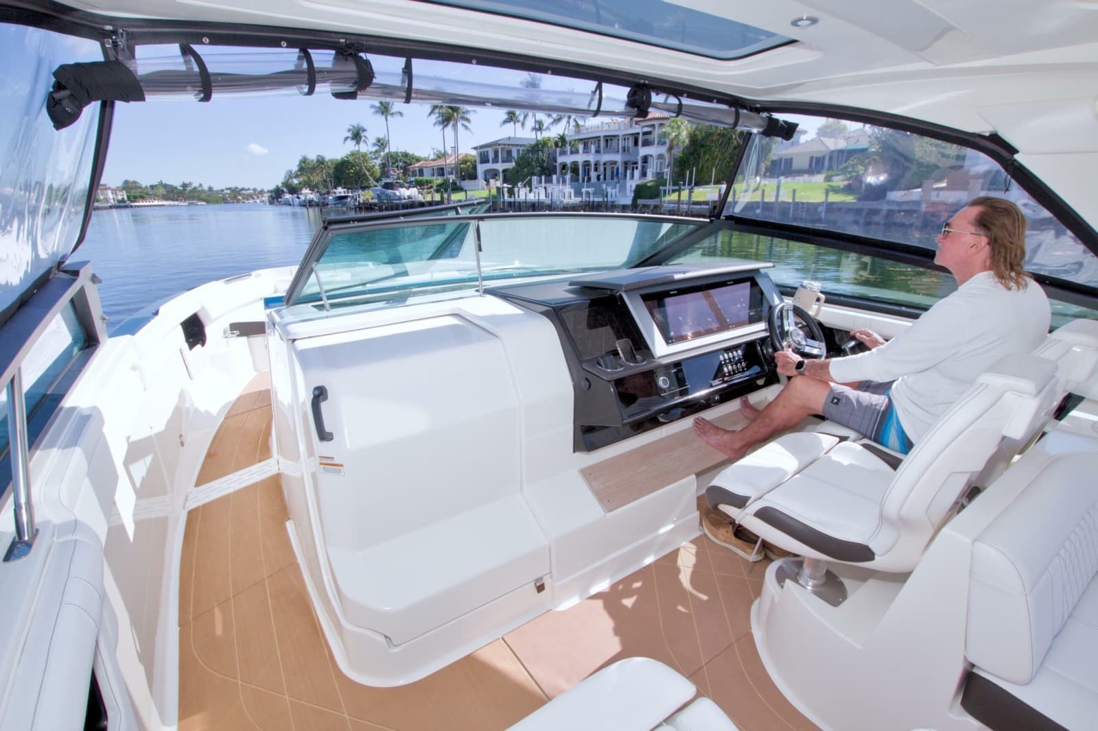 2021 Sea Ray SLX 400 Outboard - Photo 28