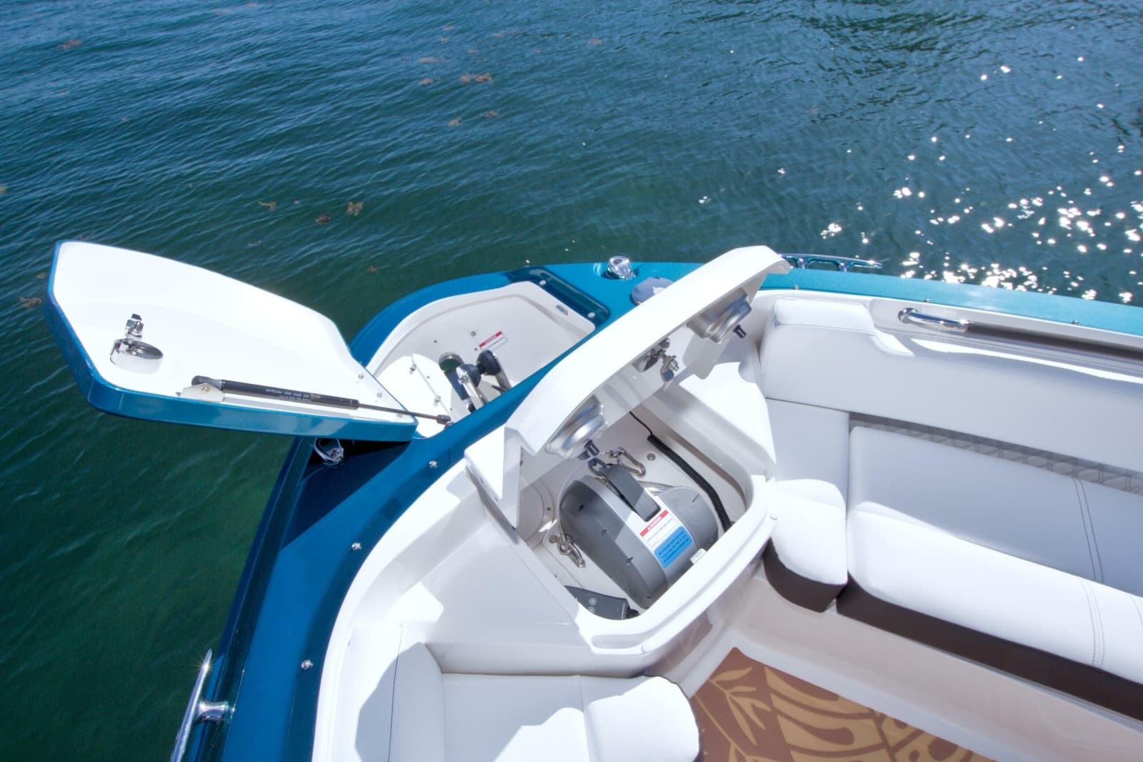 2021 Sea Ray SLX 400 Outboard - Photo 36