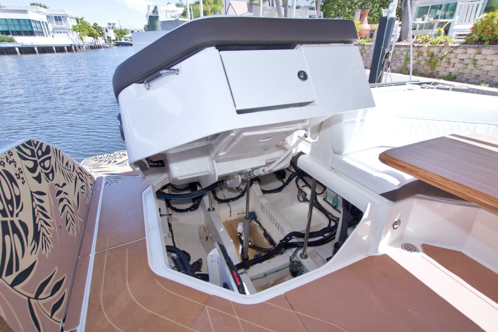 2021 Sea Ray SLX 400 Outboard - Photo 59