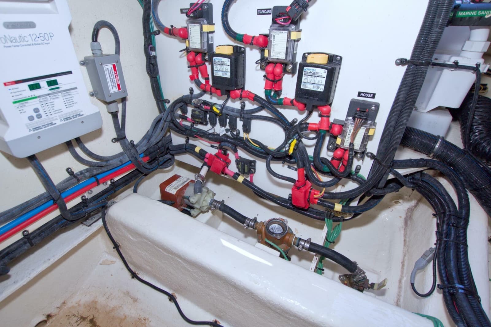 2021 Sea Ray SLX 400 Outboard - Photo 61