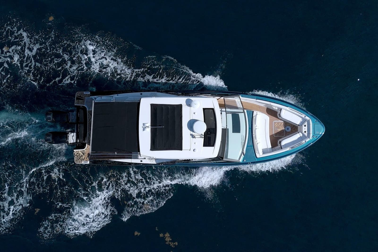 2021 Sea Ray SLX 400 Outboard - Photo 3