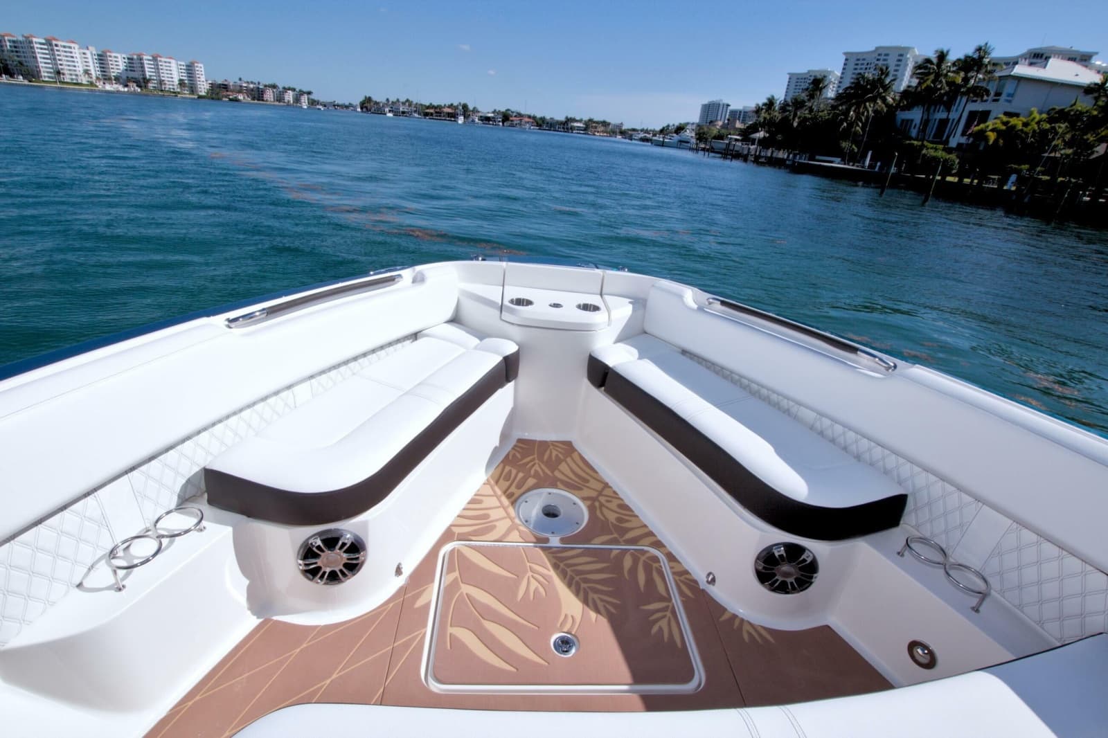 2021 Sea Ray SLX 400 Outboard - Photo 35