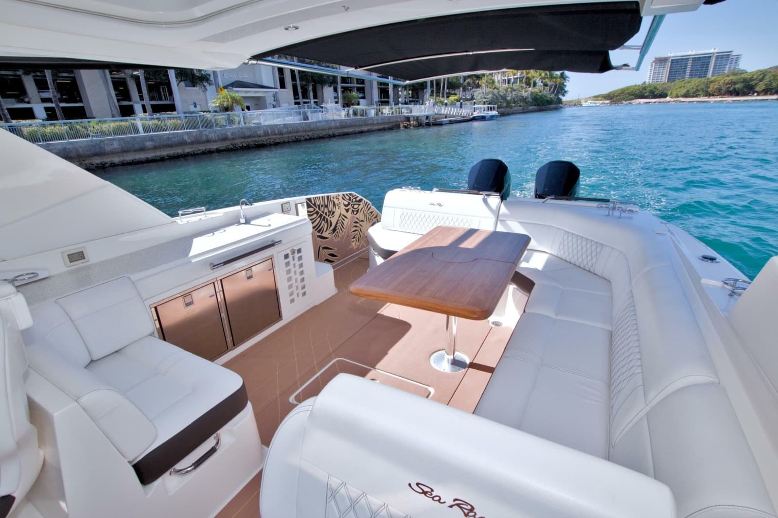 2021 Sea Ray SLX 400 Outboard - Photo 58