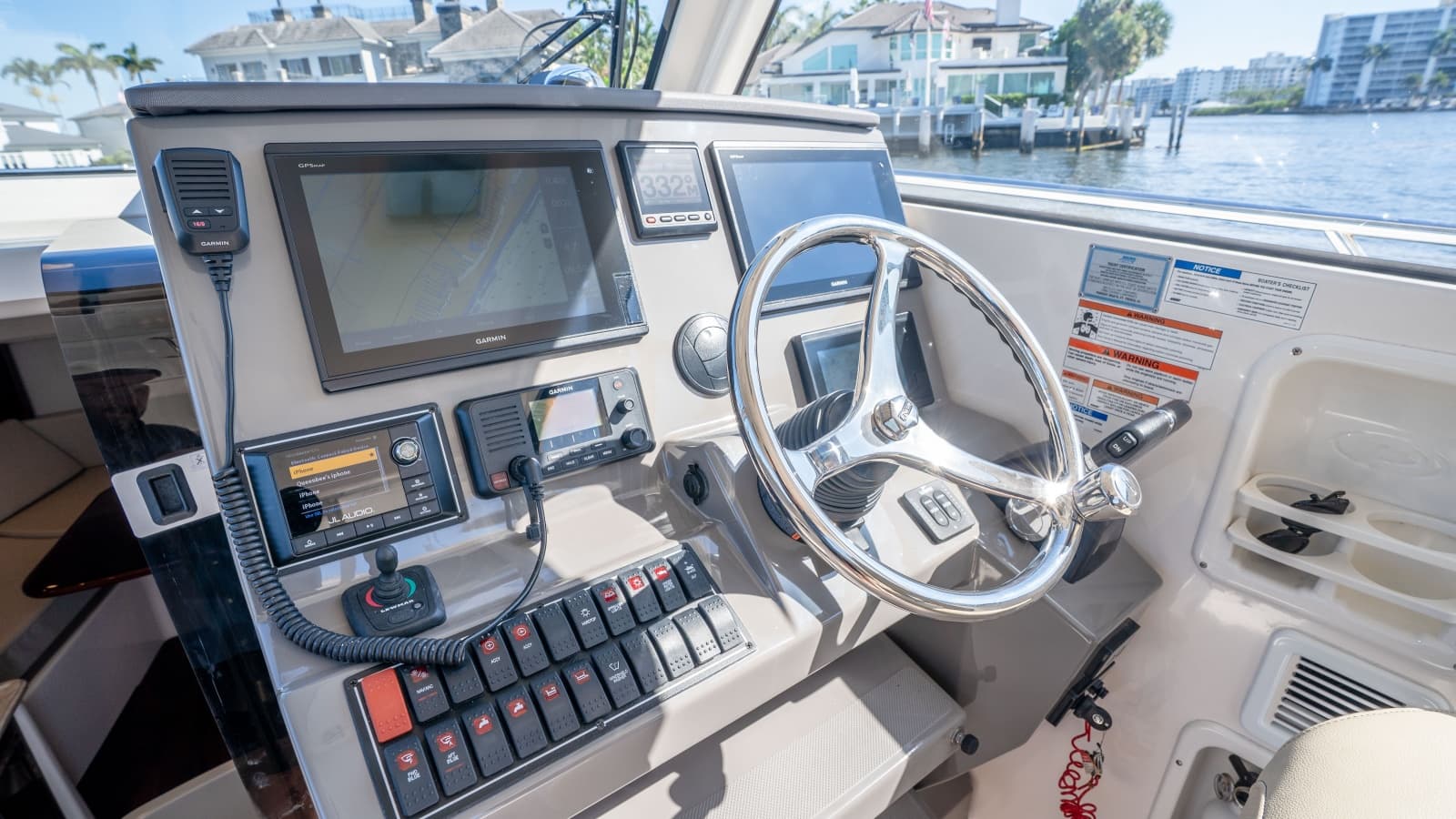 2018 Pursuit 325 OS - Photo 25