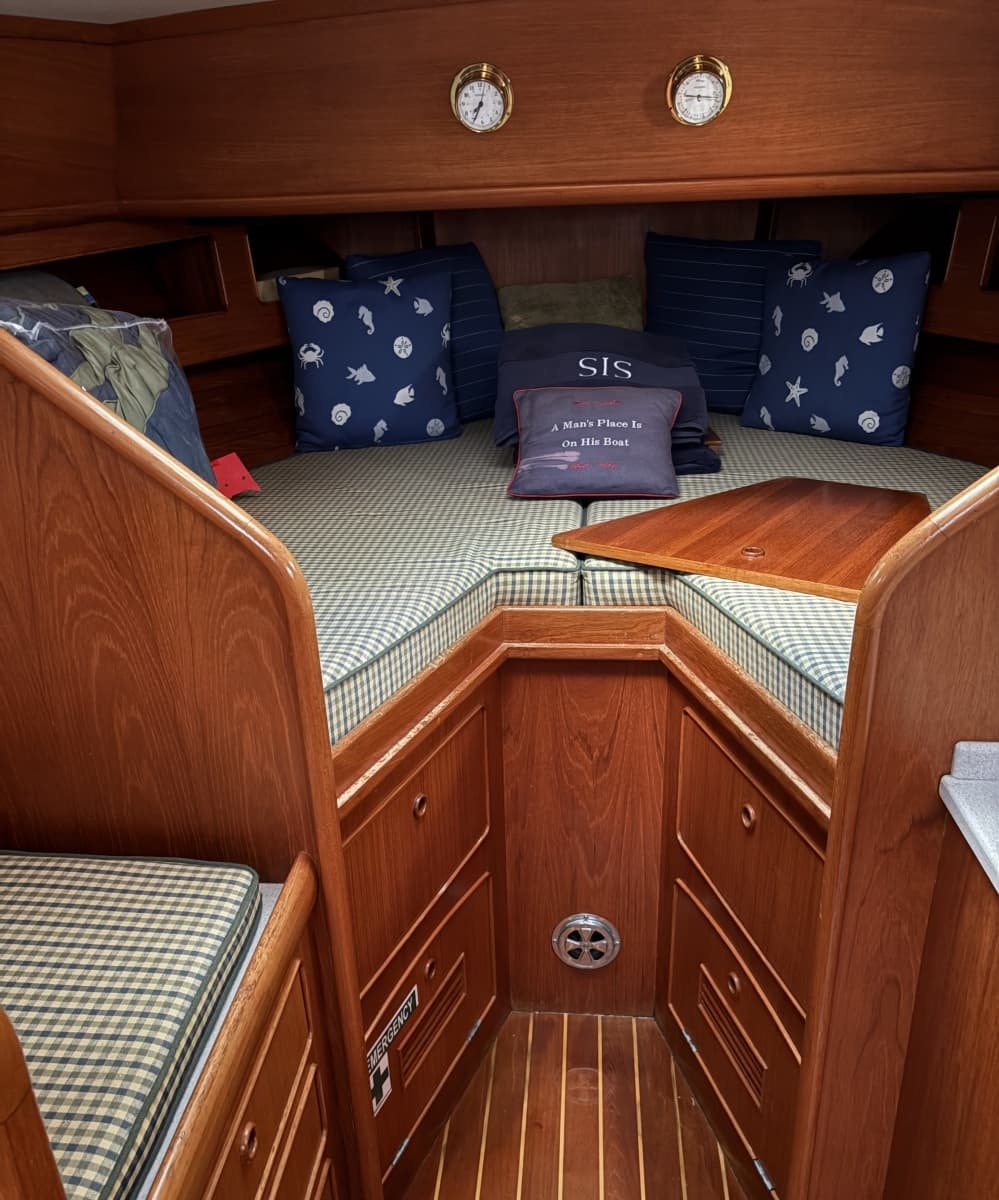 2000 Little Harbor 36 Express - Photo 8
