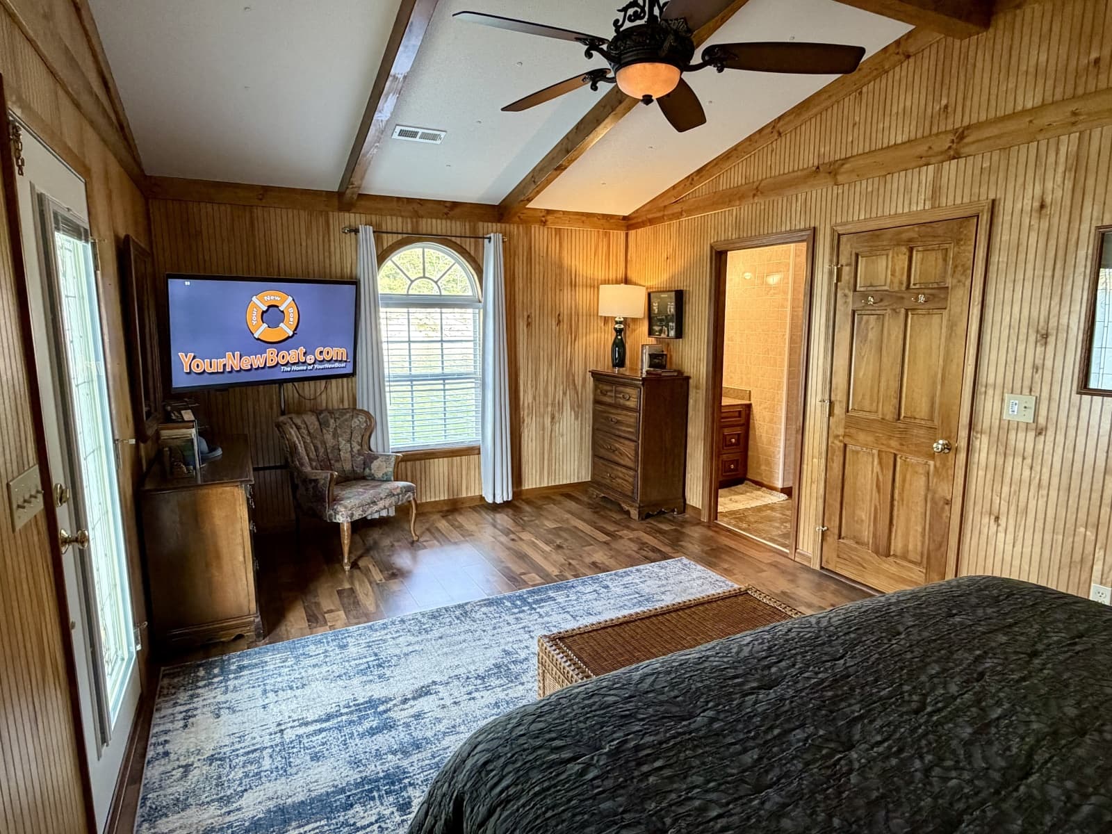 2002 Custom 20 x 53 Floating Cabin - Approx 999/sqft - Photo 70