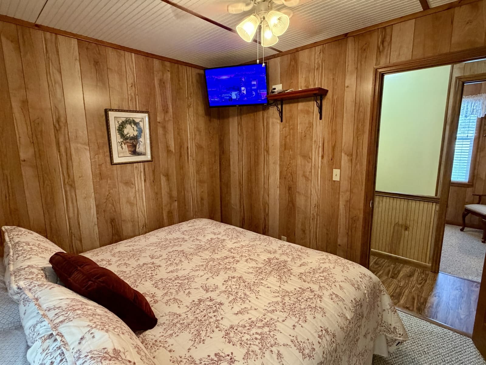 2002 Custom 20 x 53 Floating Cabin - Approx 999/sqft - Photo 58