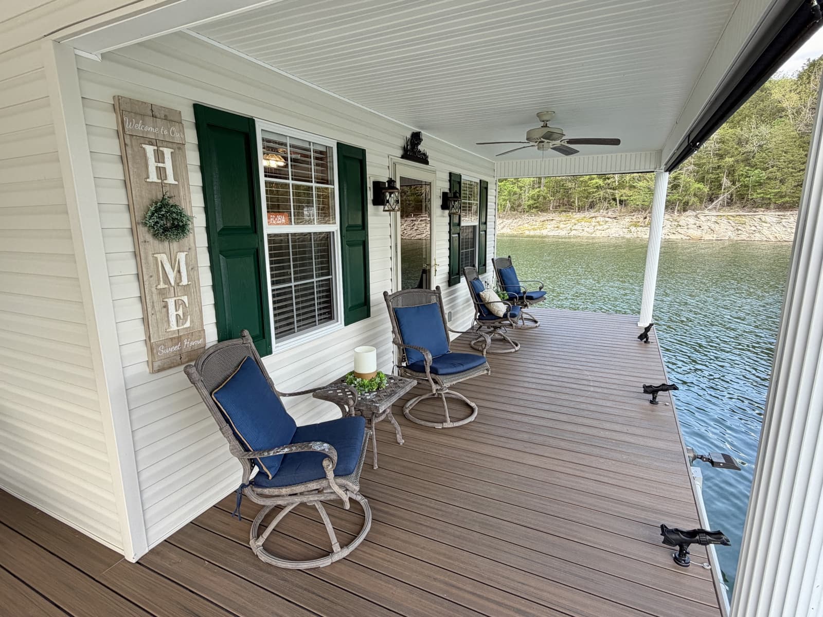 2002 Custom 20 x 53 Floating Cabin - Approx 999/sqft - Photo 107