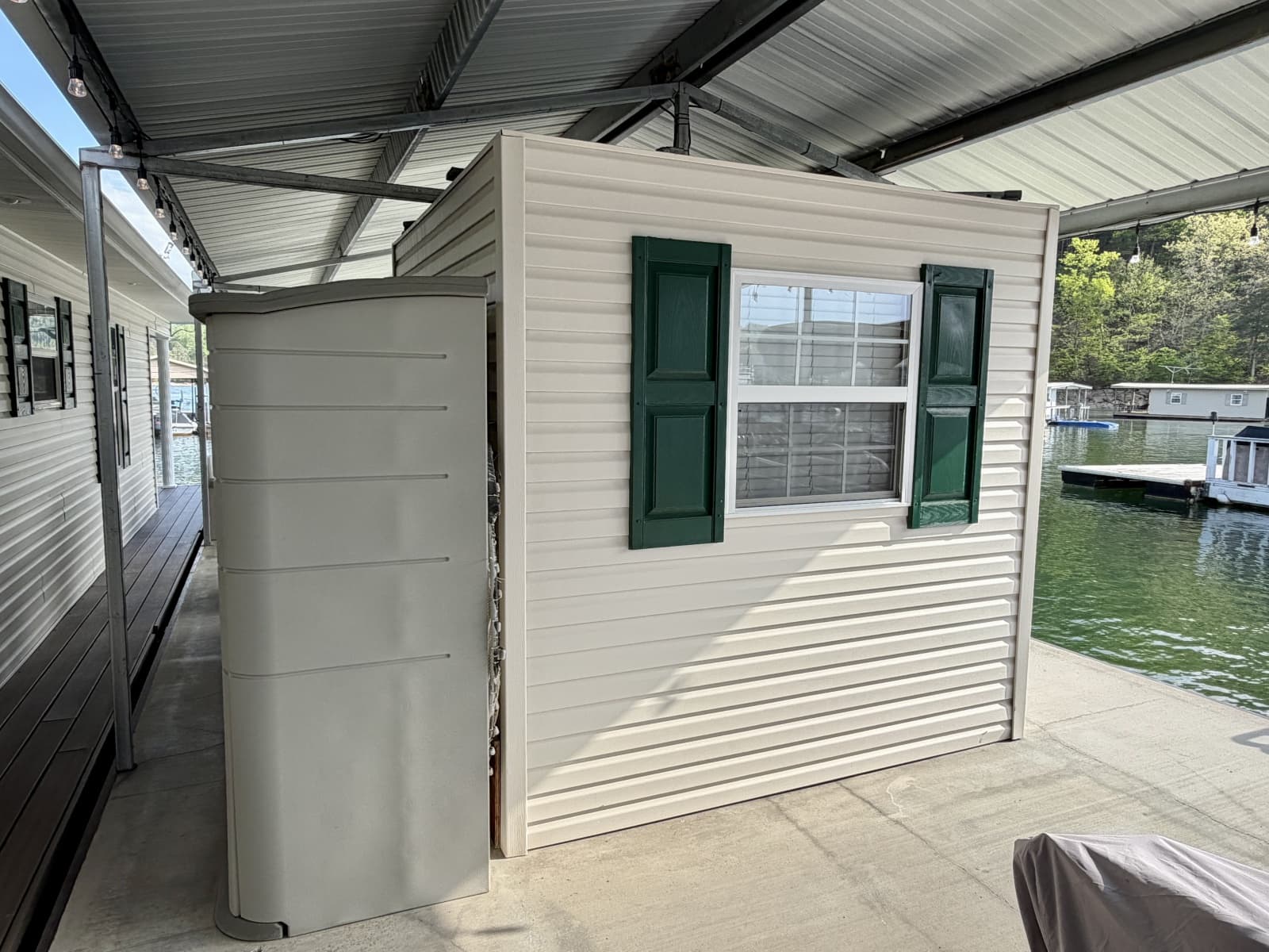 2002 Custom 20 x 53 Floating Cabin - Approx 999/sqft - Photo 85