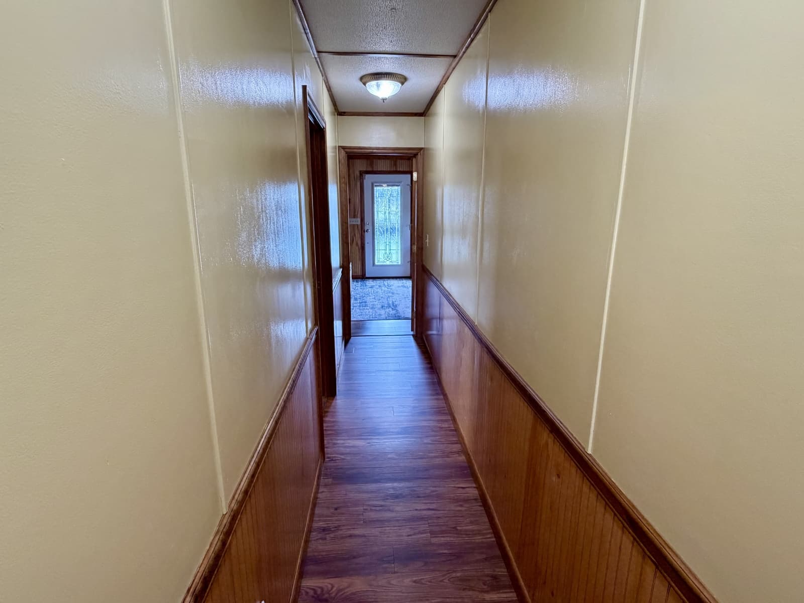 2002 Custom 20 x 53 Floating Cabin - Approx 999/sqft - Photo 59