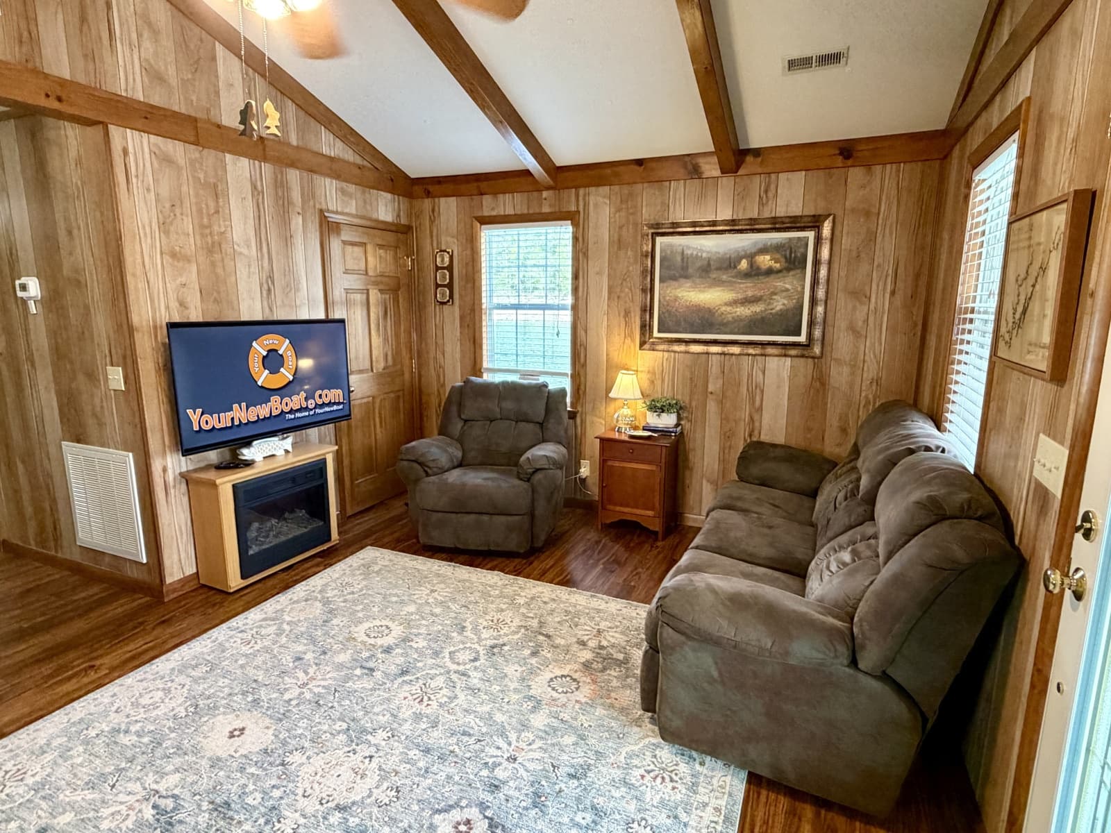 2002 Custom 20 x 53 Floating Cabin - Approx 999/sqft - Photo 26