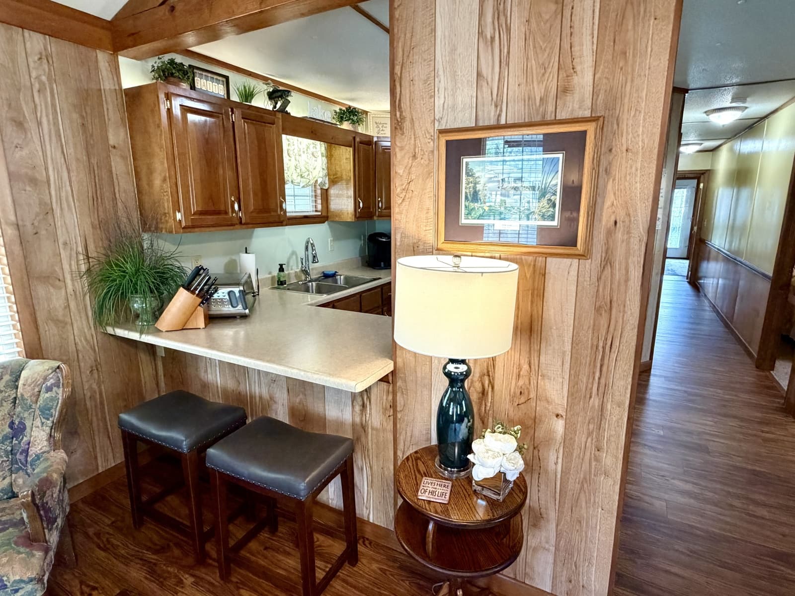 2002 Custom 20 x 53 Floating Cabin - Approx 999/sqft - Photo 33