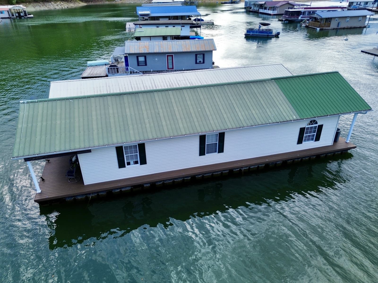 2002 Custom 20 x 53 Floating Cabin - Approx 999/sqft - Photo 122