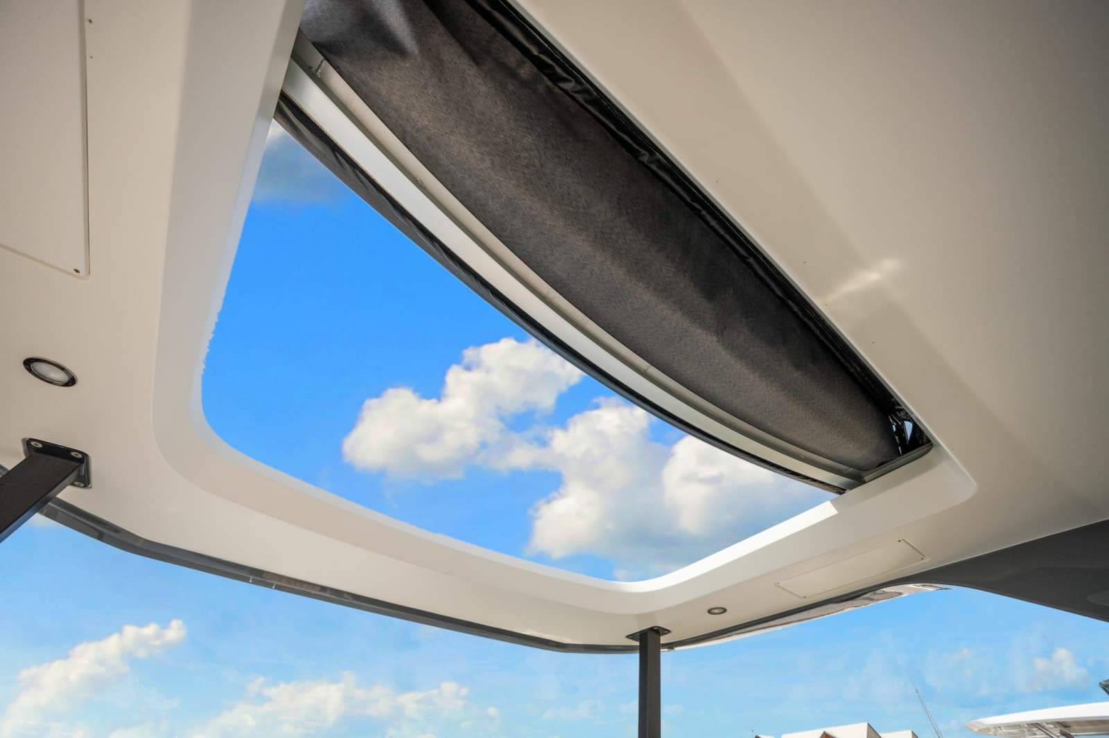 2025 Azimut 68 FLY - Photo 80