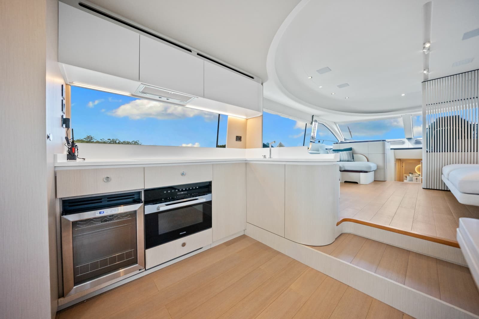 2025 Azimut 68 FLY - Photo 23