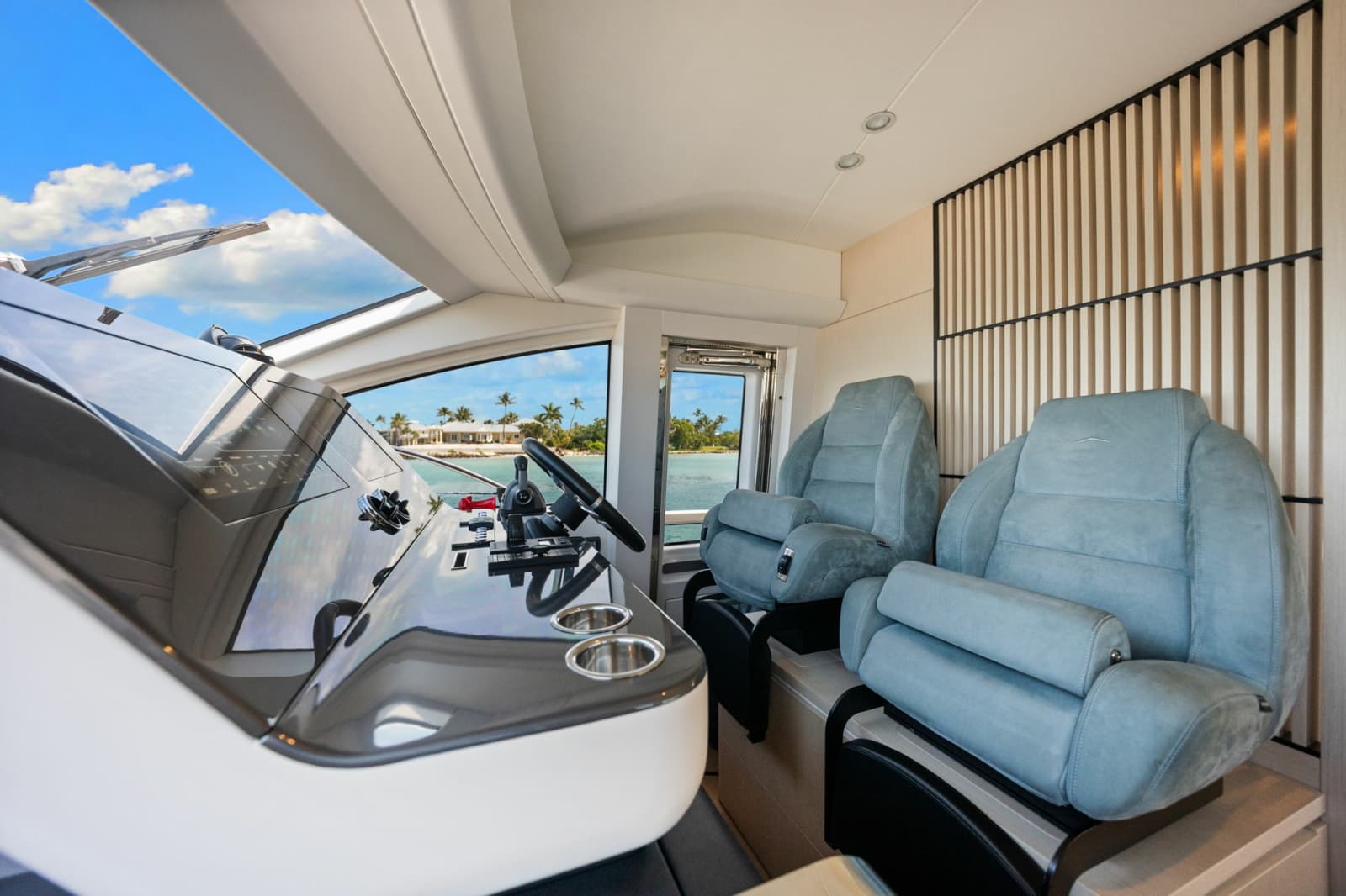 2025 Azimut 68 FLY - Photo 42