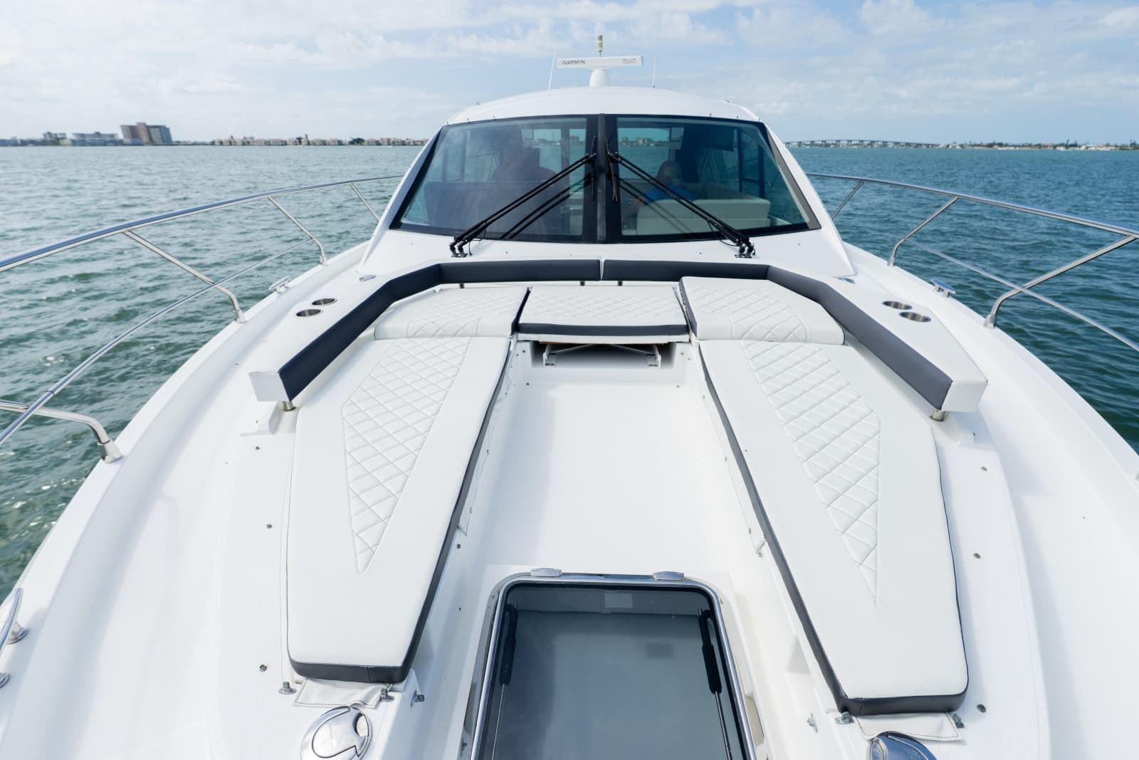 2018 Cruisers Yachts 50 CANTIUS - Photo 31