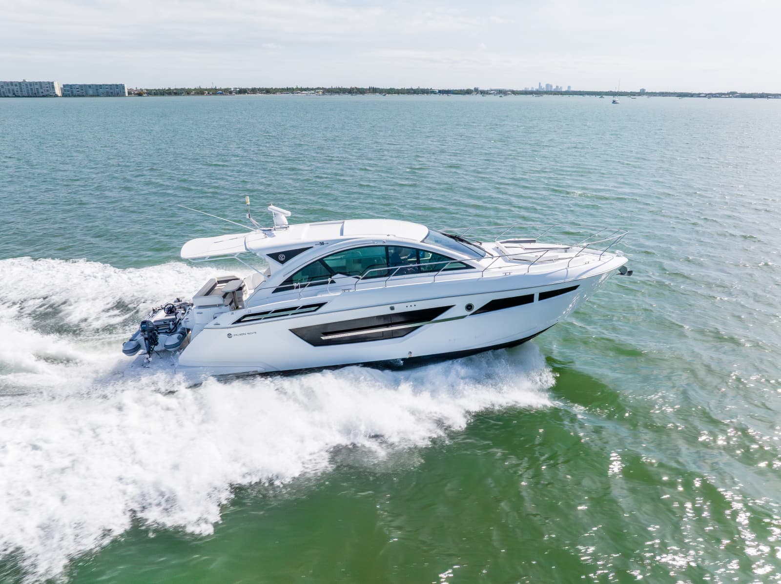 2018 Cruisers Yachts 50 CANTIUS - Photo 1