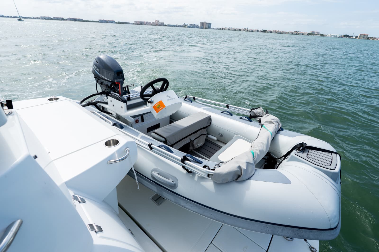 2018 Cruisers Yachts 50 CANTIUS - Photo 27