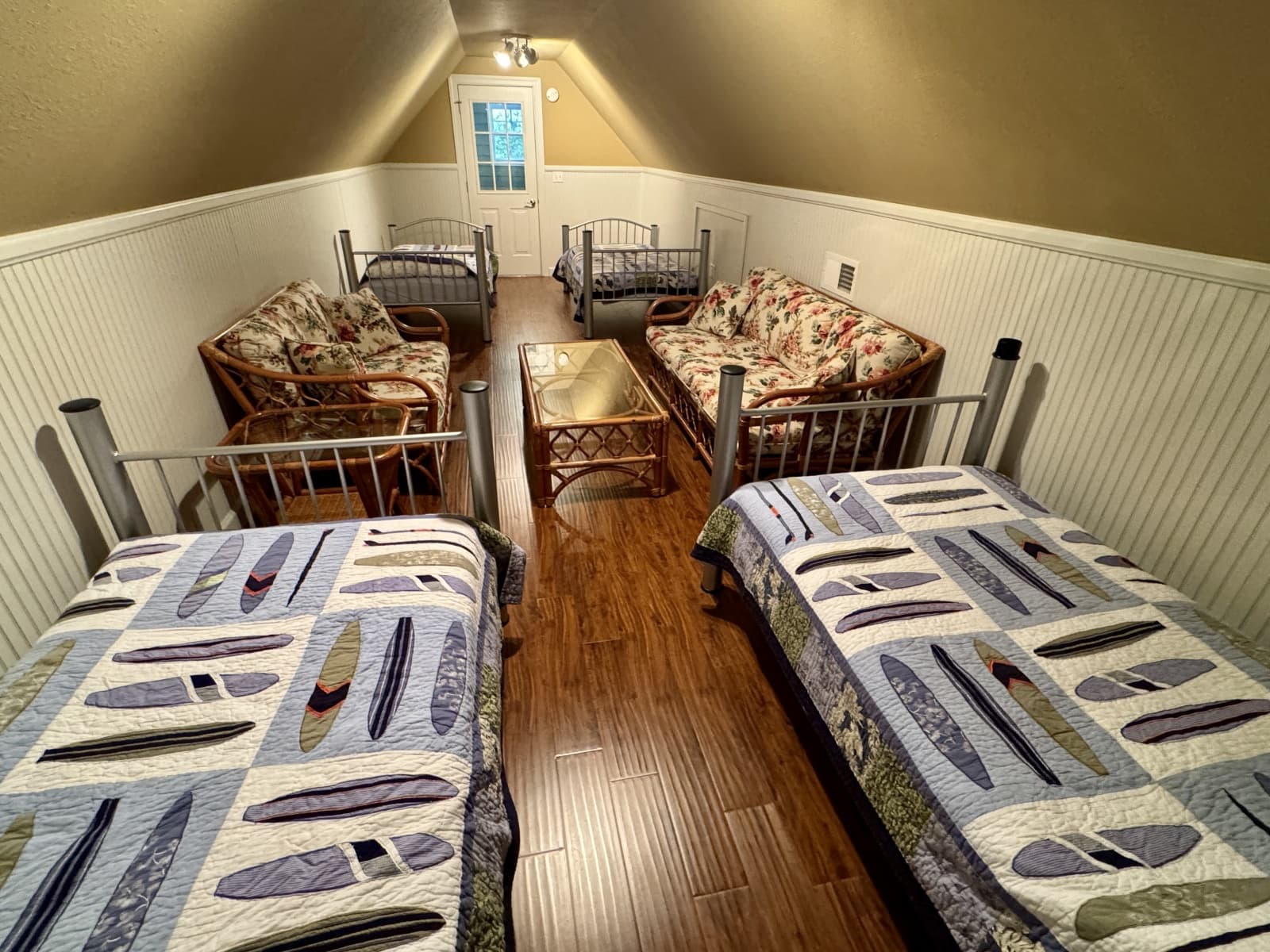 2006 Custom 20 x 43 Floating Cabin - Approx 812sqft - Photo 76